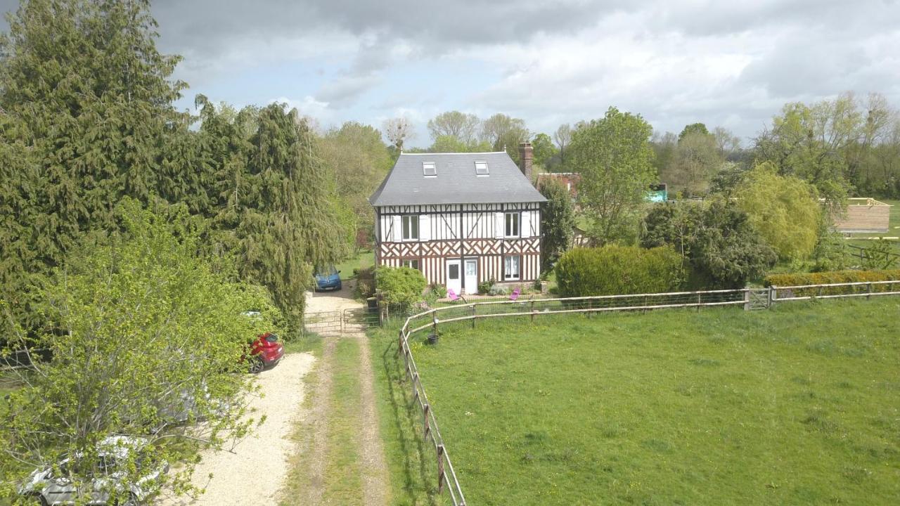 Gite Chez Loupi Epaignes Exterior photo